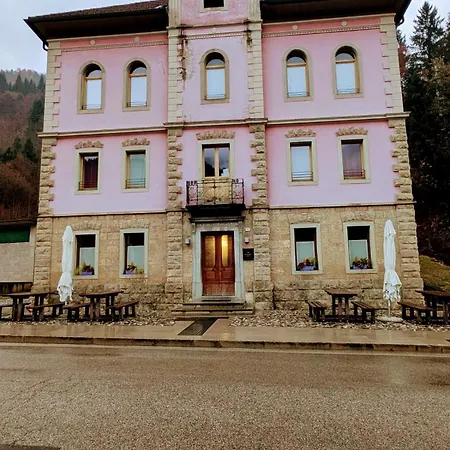 La Casa Del Popolo Prato Carnico