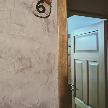La Casa Del Popolo Pensionat 3*