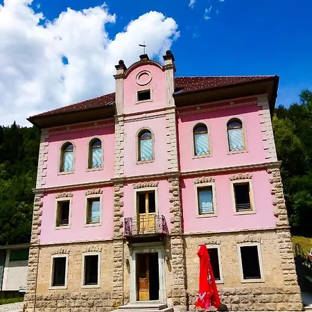 La Casa Del Popolo Pensionat