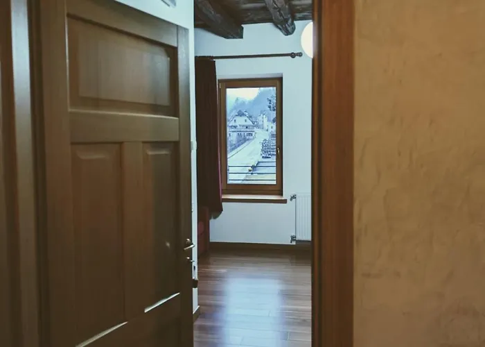 La Casa Del Popolo Vendégház