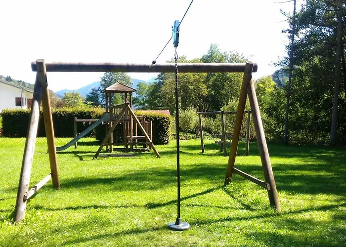 La Casa Del Popolo 3*